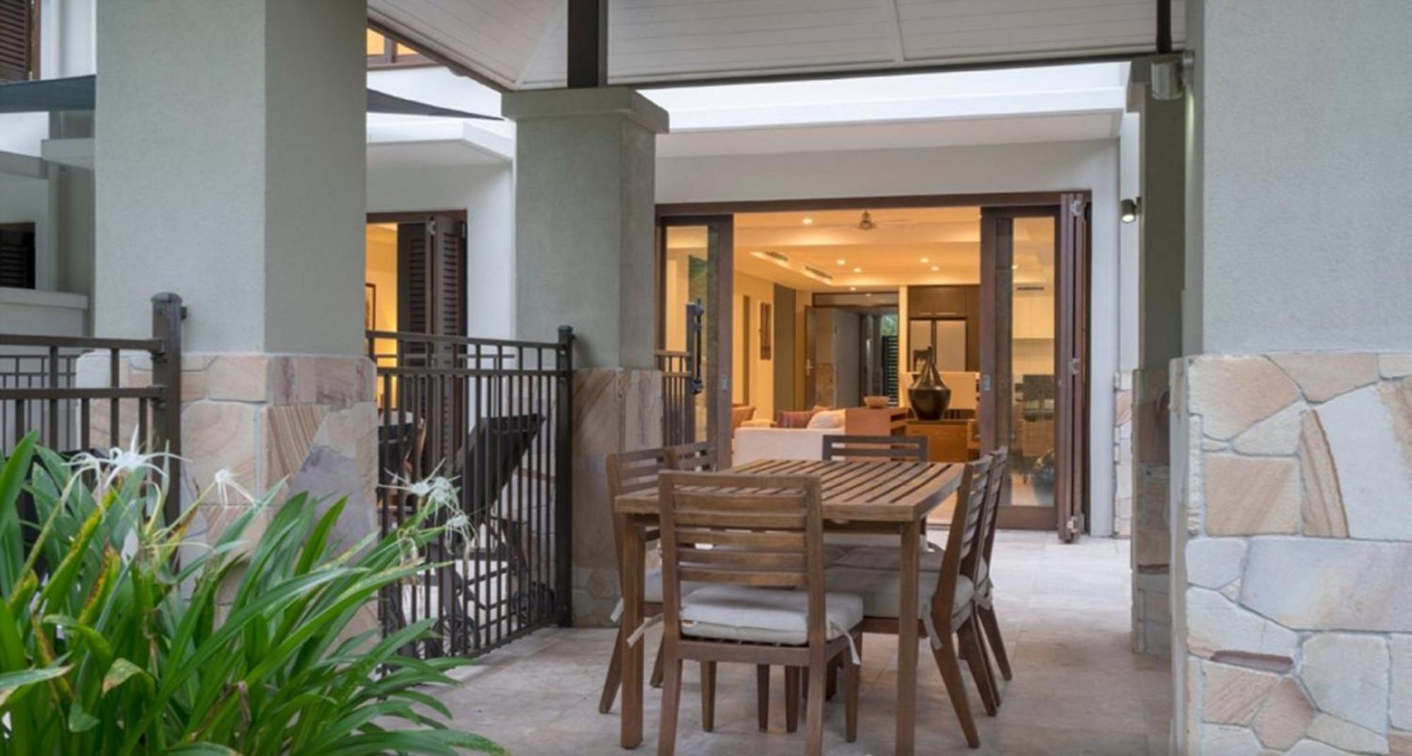 Luxury Apartments At Temple Resort And Spa Port Douglas Pokój zdjęcie